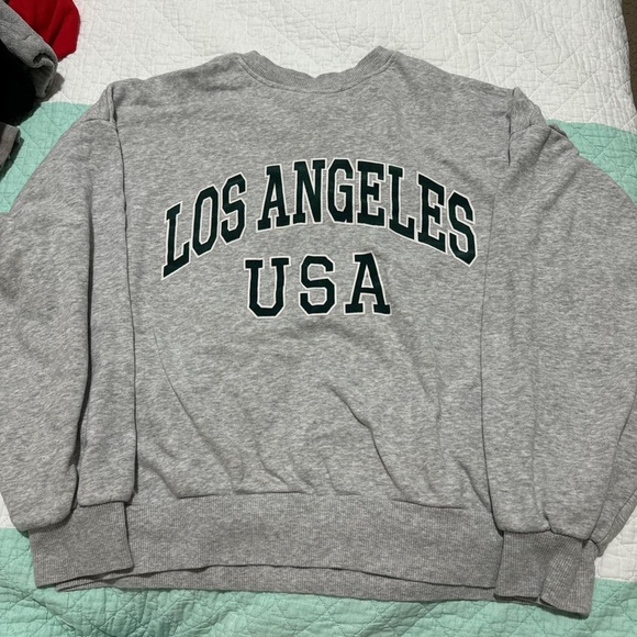 H&M Los Angeles Sweatshirt - Picture 1 of 2